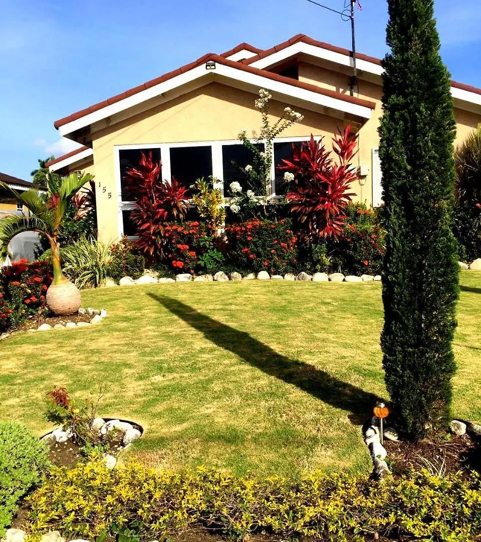 2Br Draxhall Country Club Jamaica With Ac And Pool Saint Ann's Bay